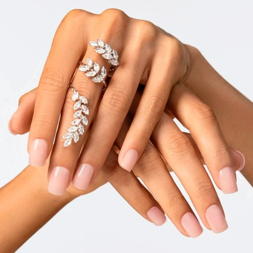 Kiss Bare but Better Premium Short Length Nails - Nudies